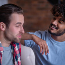 Gay Dating Advice for Men at Chat Lines